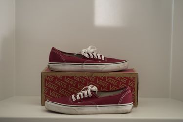 Maroon Vans Size 10