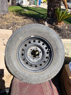 Dunlop Grandtrek TG27 P245/70R16 spare tire on steel wheel, DOT 2002