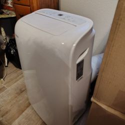Practically New Toshiba Portable Air Conditioner 
