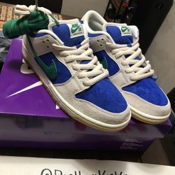 Nike Sb Dunk Hyper Royal Malachite Size 9.5 