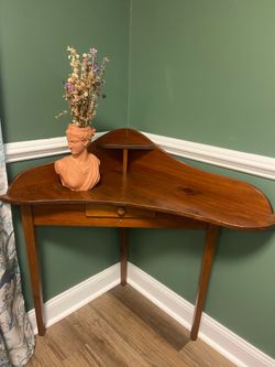 Vintage pine corner table