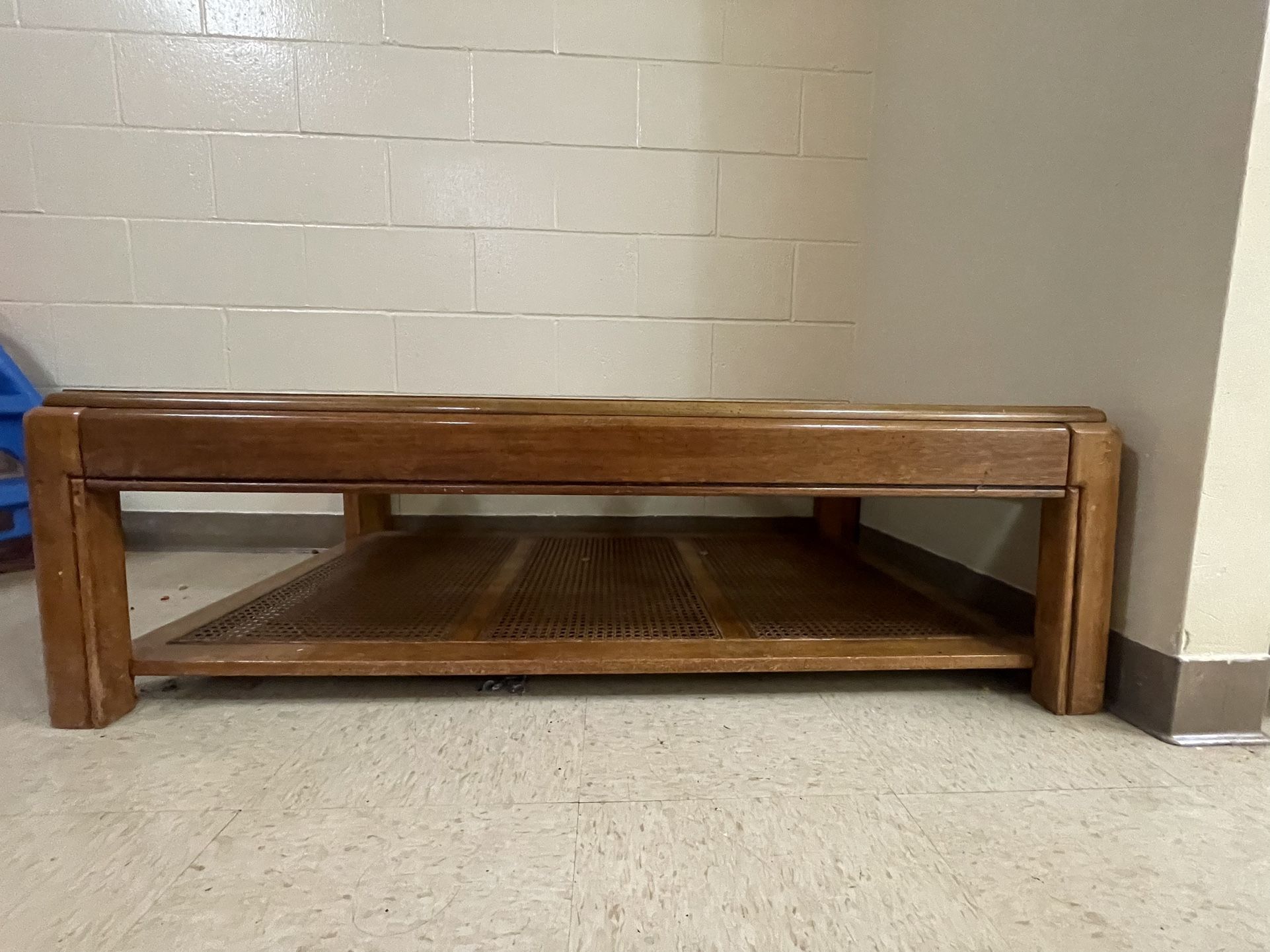 4ft Coffee Table 