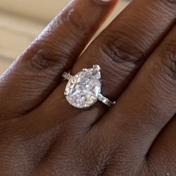 6ct Oval Moissanite Ring 