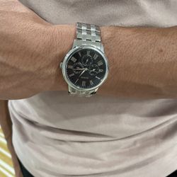 Guess Watch