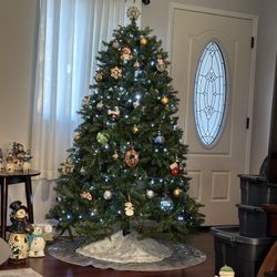 Artificial Christmas Tree 