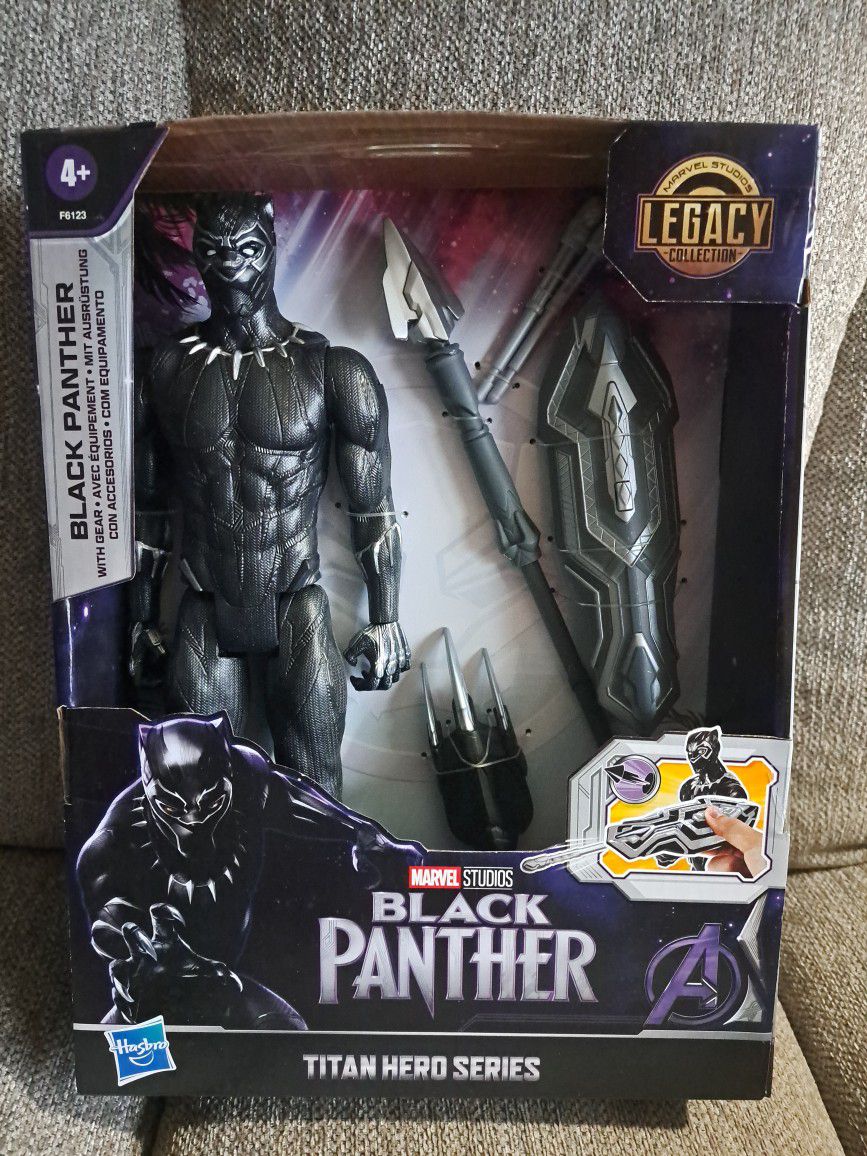 2022 Hasbro Marvel Studios Black Panther Action Figure