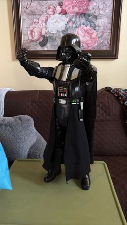 DarkVader figurine
