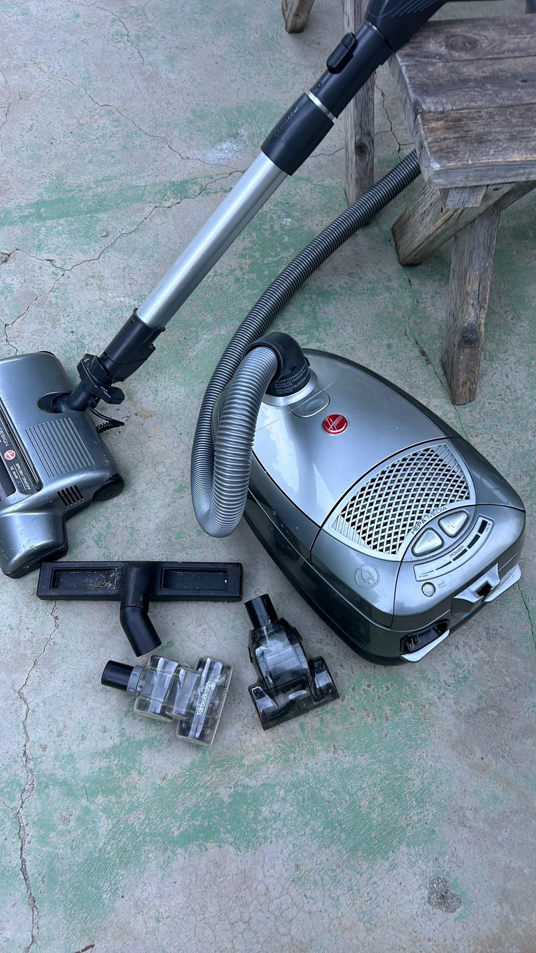 Hoover Vacuum Triple Air Duct Design