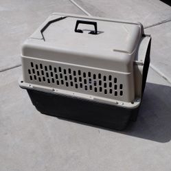 Dog Kennel Carrier