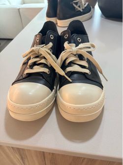 Rick Owens Low-Top Sneakers – Size 7