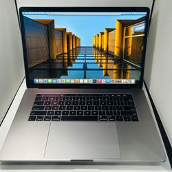 Apple MacBook Pro 15” 2019 CORE I9 32GB RAM 1TB Radeon Pro 560X 4GB VRAM Graphics Video//Photo Editing