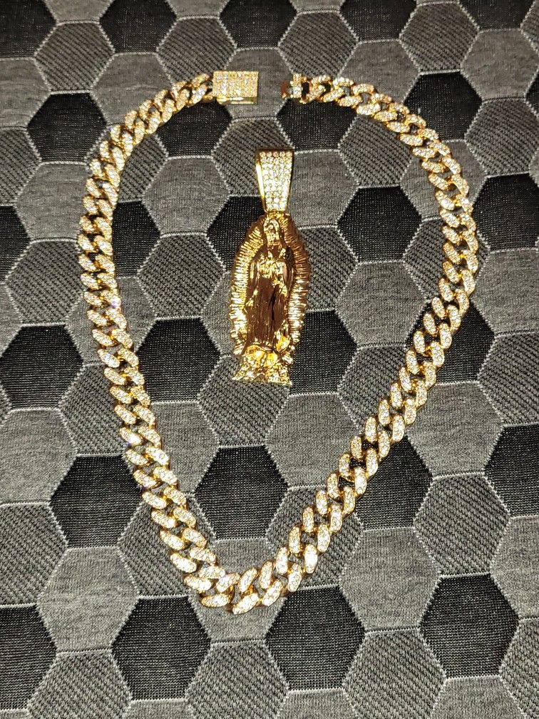 Guadalupe/Virgin Mary Pendant w/ 20" Cuban Necklace CZ