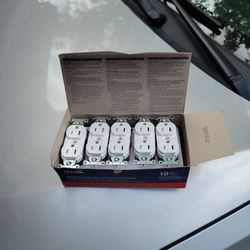 10 Leviton Plus Outlet