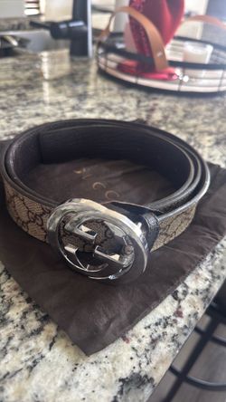 Gucci belt with bag