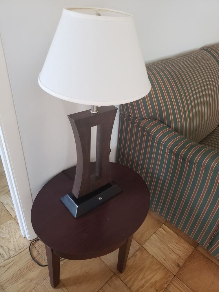 Night stand or desk lamps