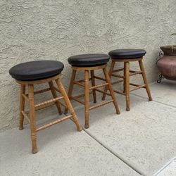 * * Wooden Swivel Stools * * 