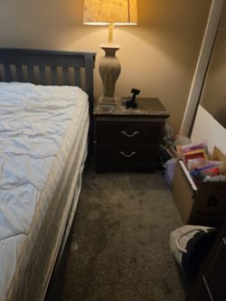 Free furniture..FREE!!!!   LOTS MORE ITEMS THAN PICS