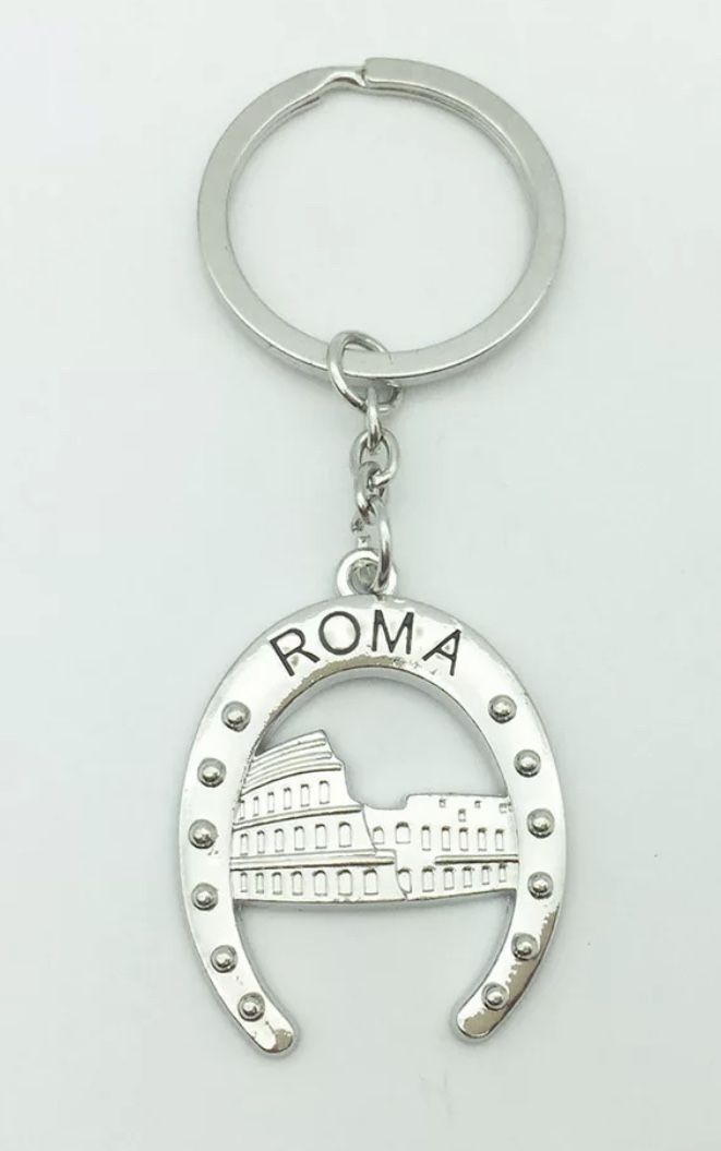 Roma Colosseum Building Italy Metal Letter Keychain Brand New !!!