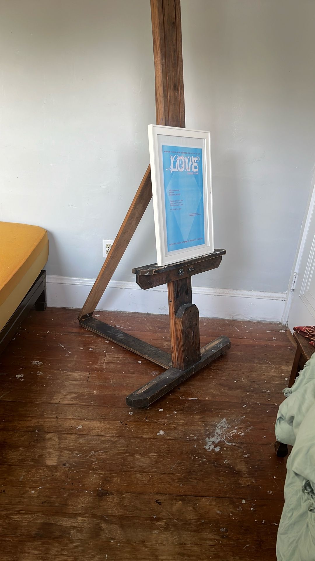 Large Easel