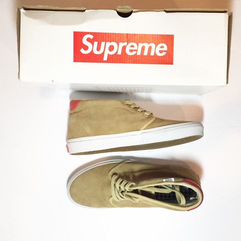 Supreme vans