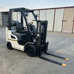 2017 Nissan  Forklift Lifting capacity, 4000lbs 