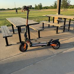 E Scooter (Cunfon RZ1000)