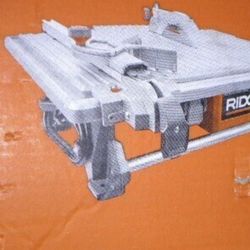 New Ridgid tabletop wet tile  saw