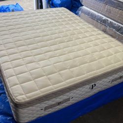 Plushbeds Luxury Bliss Organic Hybrid Mattress - QUEEN 