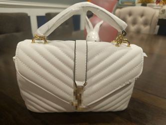 New purse with box