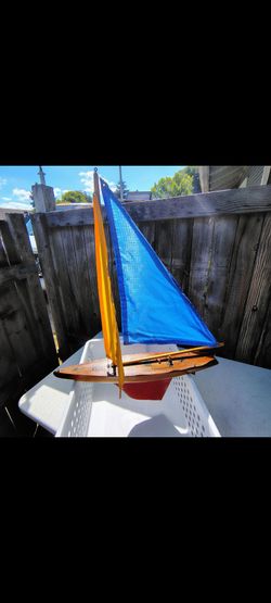 Vintage 1930s Keystone Wood Pond Sailboat– Antique Toy Yacht
