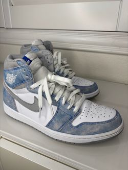 Air Jordan 1 Hyper Royal – Size 10 – OG Box + Extra Laces