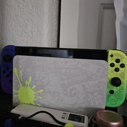 Nintendo 1 oled splatoon 3 edition + games & controllers
