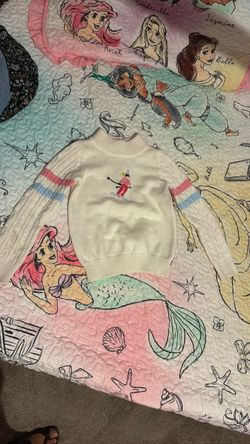 Cream Cable Knit Sweater with Skier Graphic