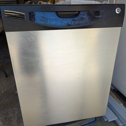 Used Dishwasher 