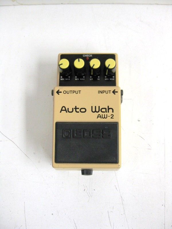 Boss AW-2 Auto Wah Guitar Effect Pedal