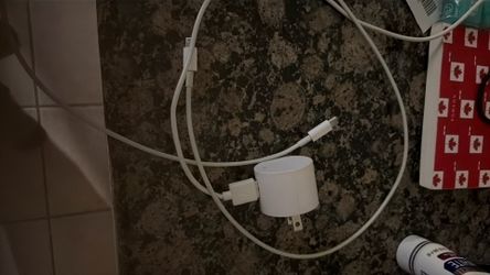 iPhone 11/12 Box And Cables