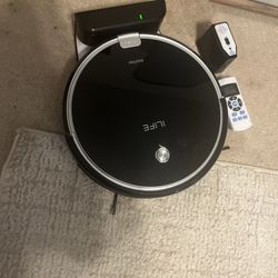 ILIFE A4S SMART ROBOTIC VACCUM CLEANER WITH REMOTE AND INVISIBLE GATE