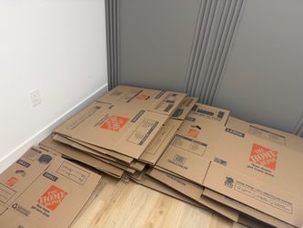31 Home Depot Moving Boxes Bundle (14 Large, 15 Medium, 2 Small)⁠