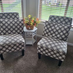 2 accent chair