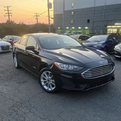 2019 Ford Fusion Hybrid SE