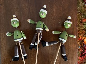 One Of A Kind Cute Wood Christmas Bears 