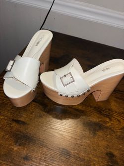 Women shoes
