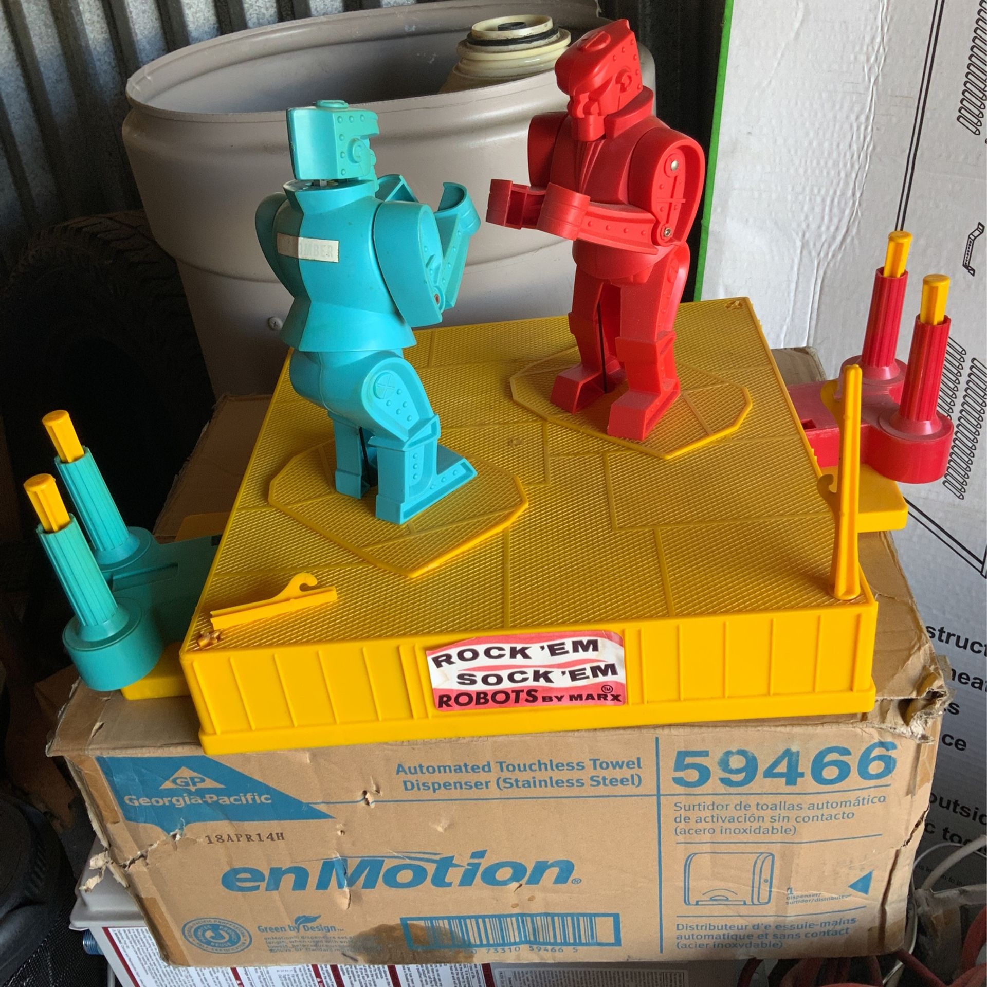 Rockem Sockem Vintage Still Works Toy