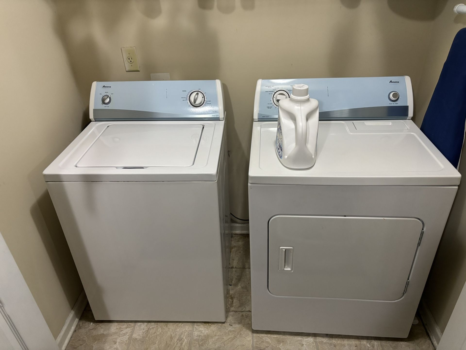 WASHER & DRYER