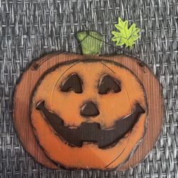 WOOD PUMPKIN HANGING DECORATION