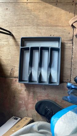 Flatware organizer