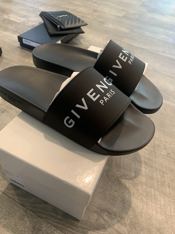 Authentic Givenchy Printed Slides for Sale in Seattle, WA - OfferUp