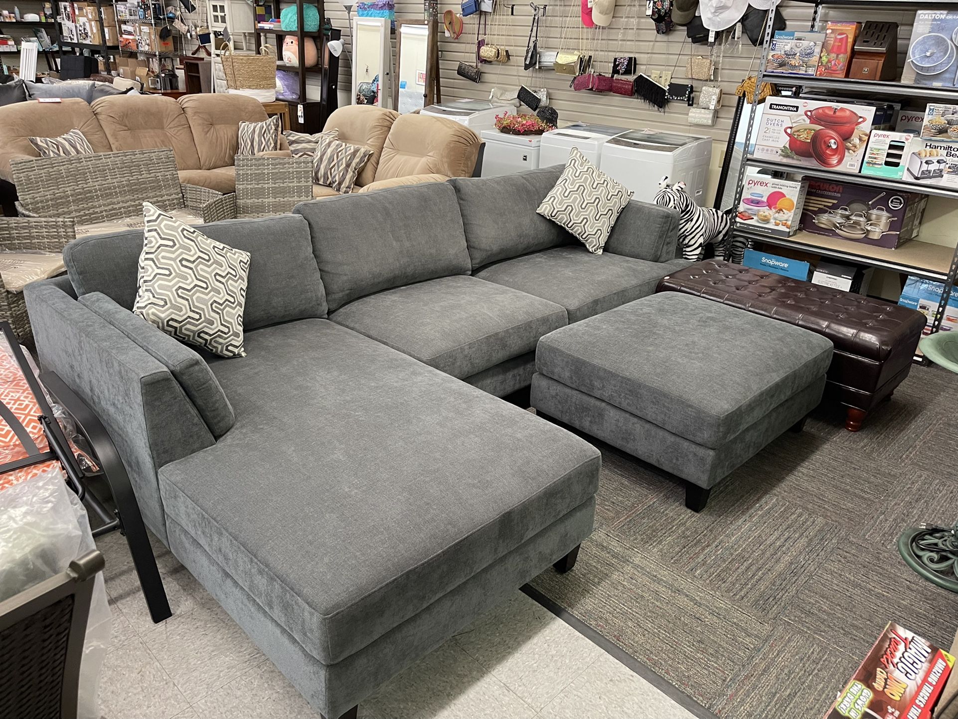 Sectional with Ottoman in Gray