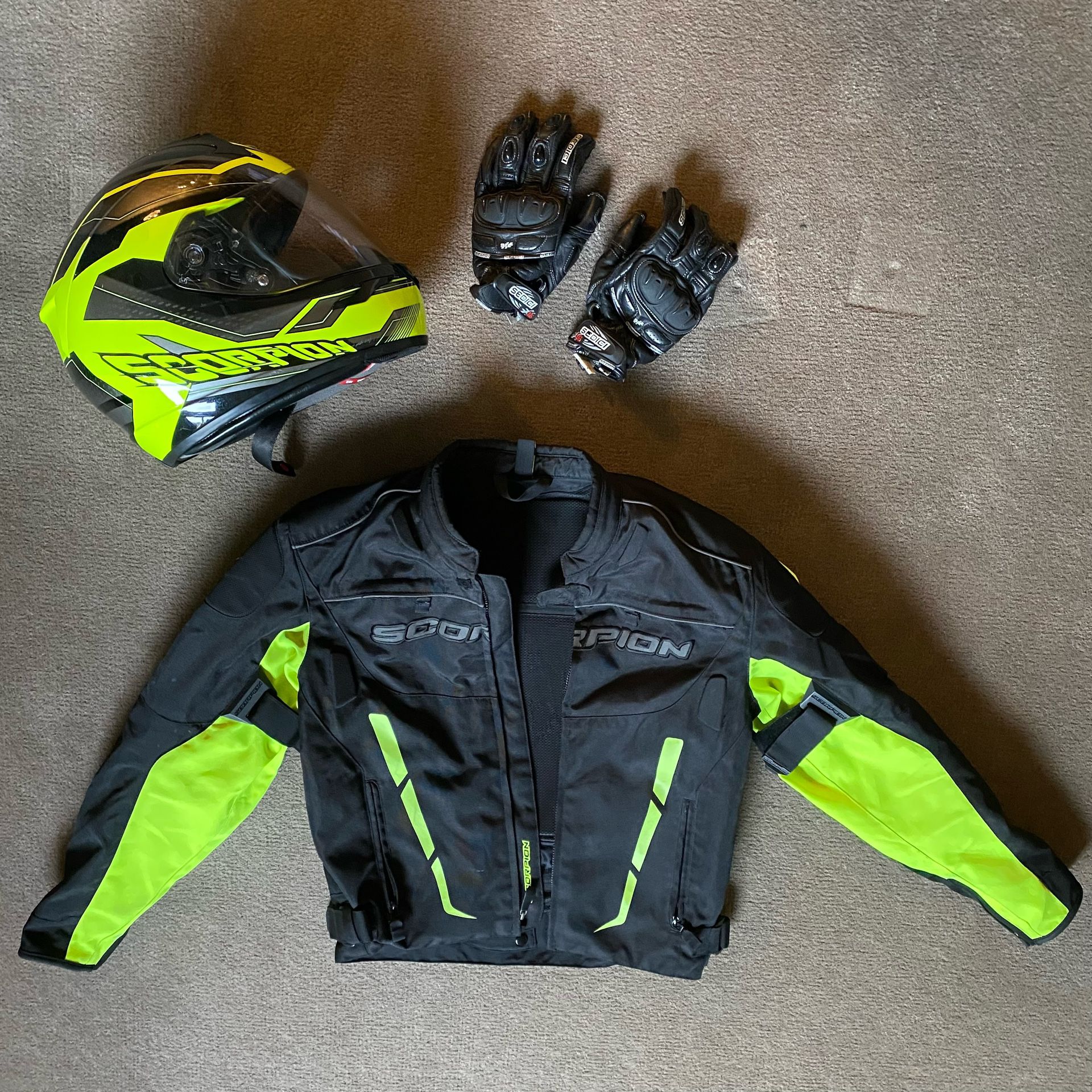Scorpion Motorcycle Jacket & Helmet w/ Gloves
