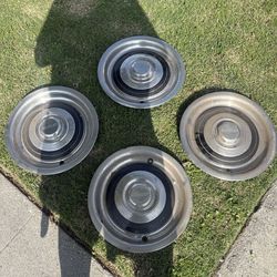 1963 Bentley S3 hubcaps original